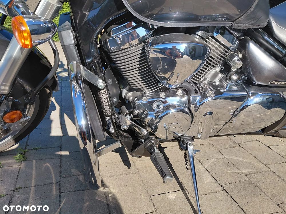 Suzuki Boulevard - 22