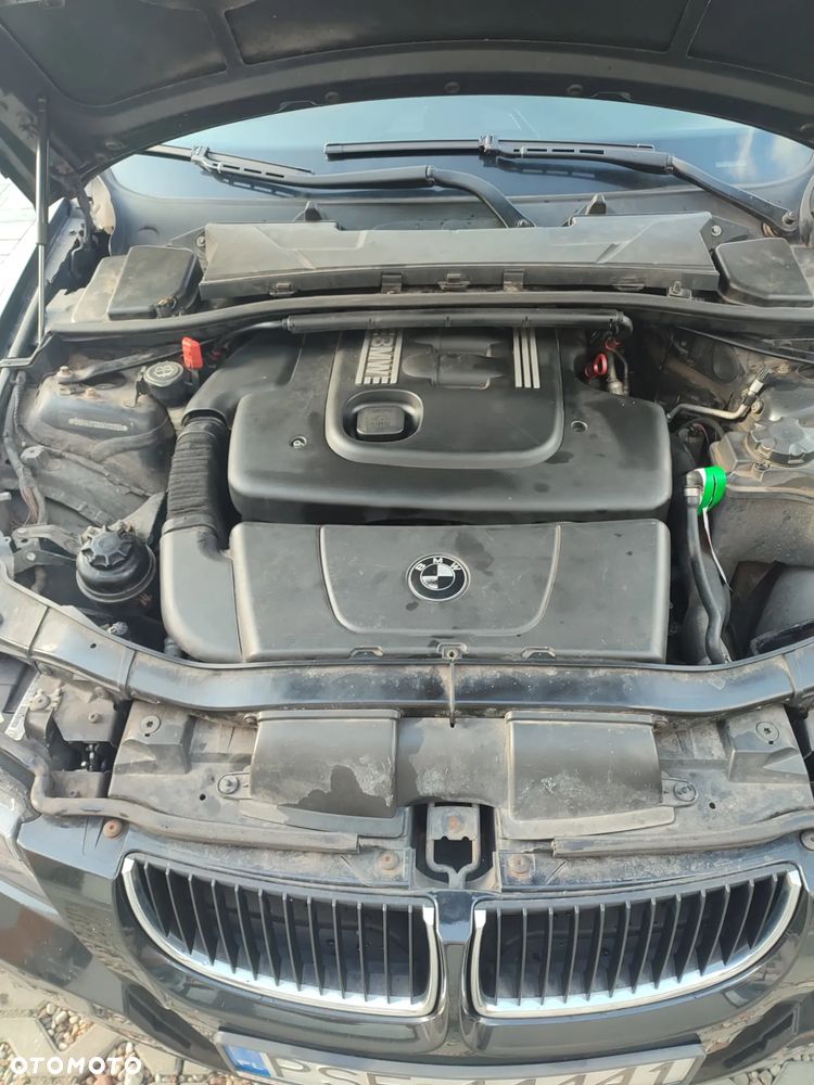 BMW Seria 3 320d - 6