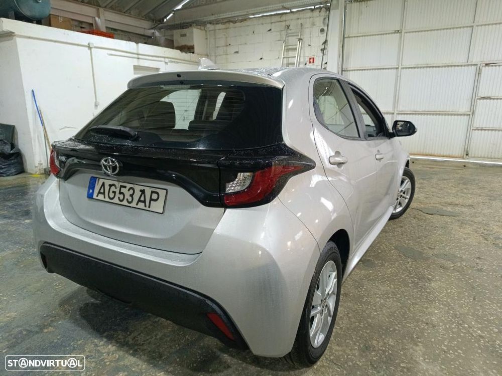 Toyota Yaris 1.0 VVT-i Comfort Plus - 3
