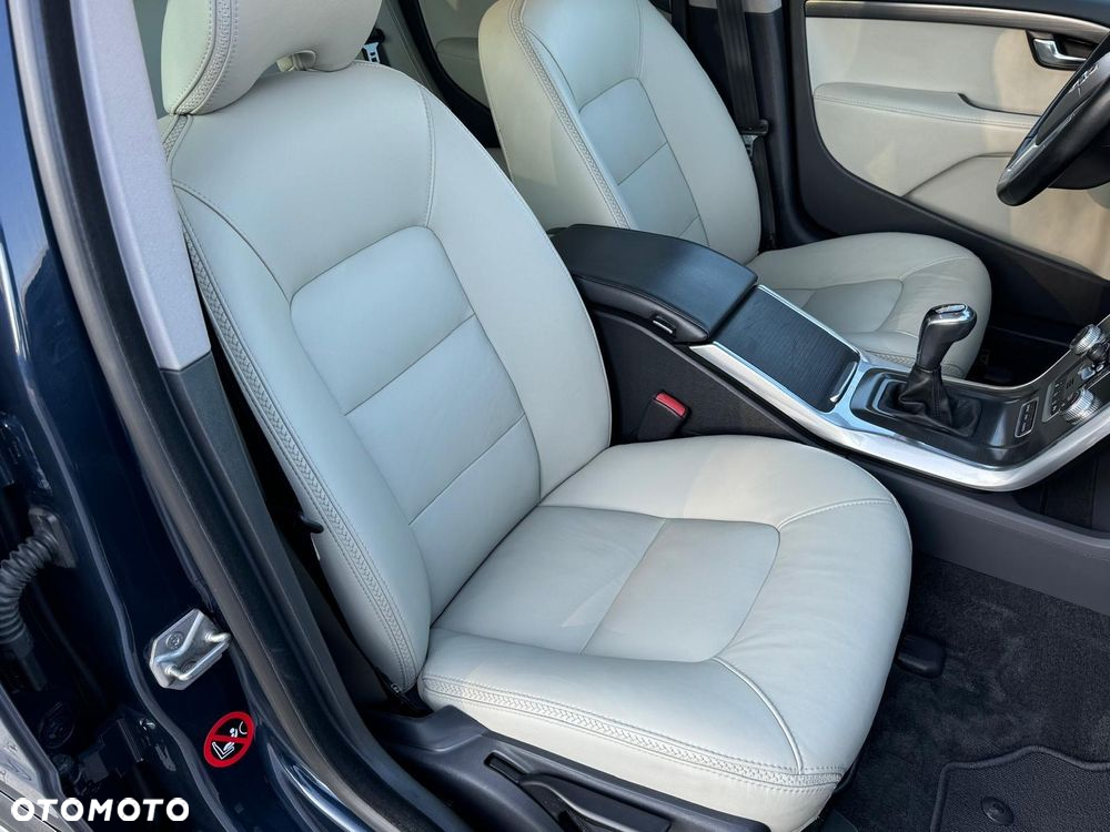 Volvo XC 70 D4 Drive-E Summum - 30