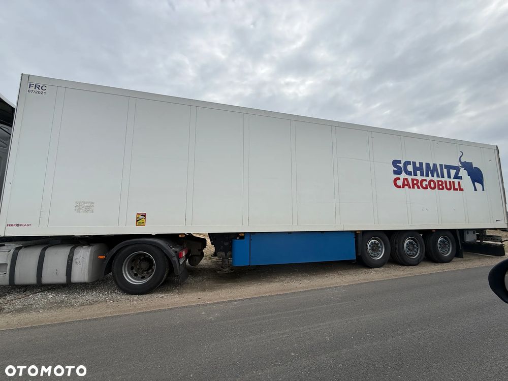 Schmitz Cargobull - 3