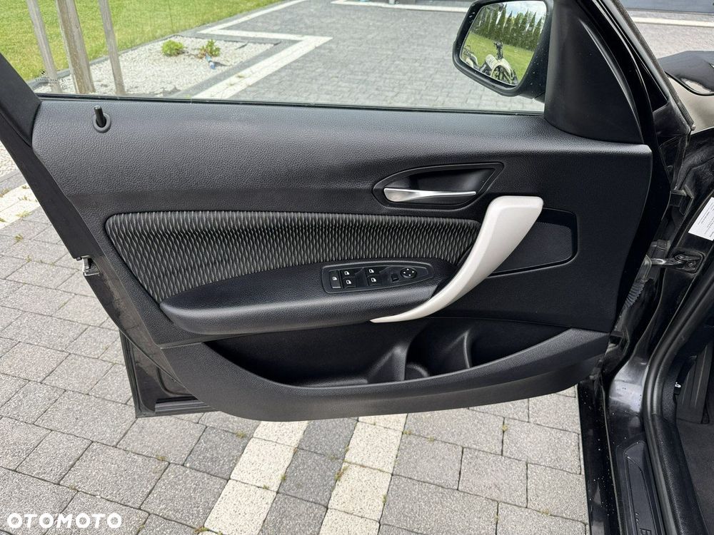BMW Seria 1 - 18