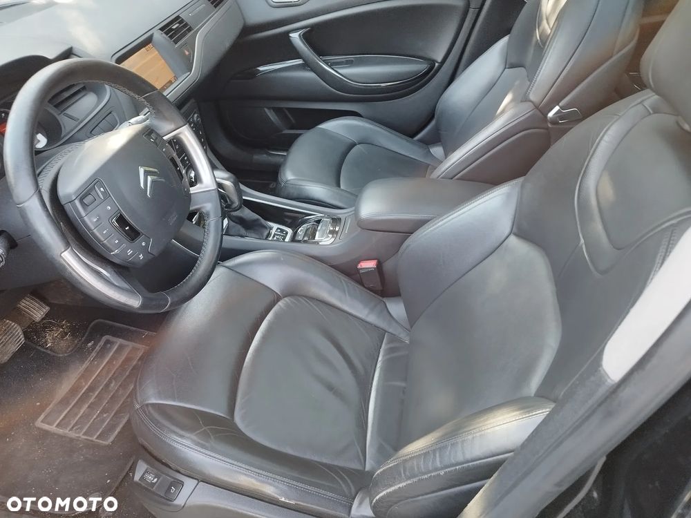 Citroën C5 Tourer HDi 200 FAP Exclusive - 8