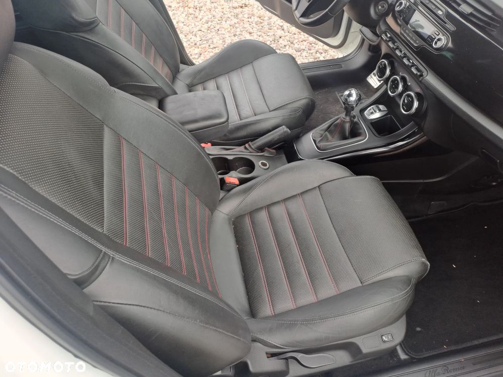 Alfa Romeo Giulietta 1.4 TB MultiAir Exclusive - 9