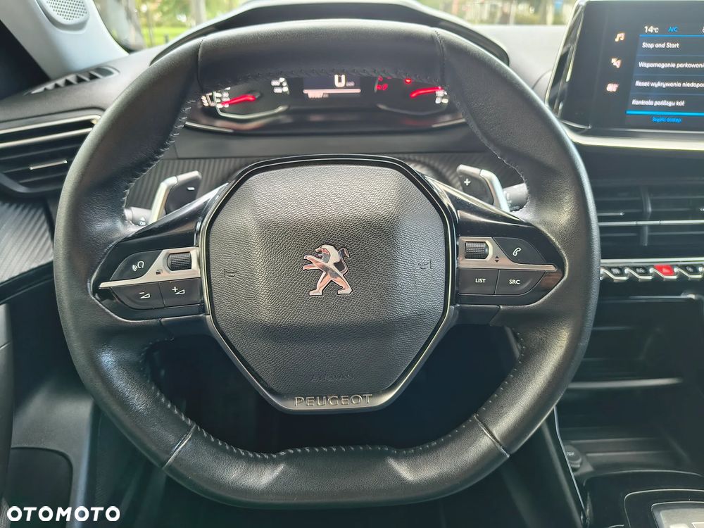 Peugeot 2008 - 13