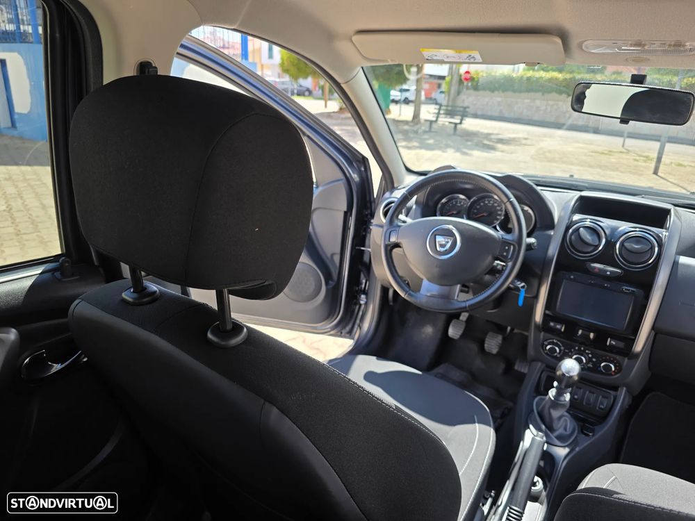 Dacia Duster dCi 110 FAP 4x2 Prestige - 17