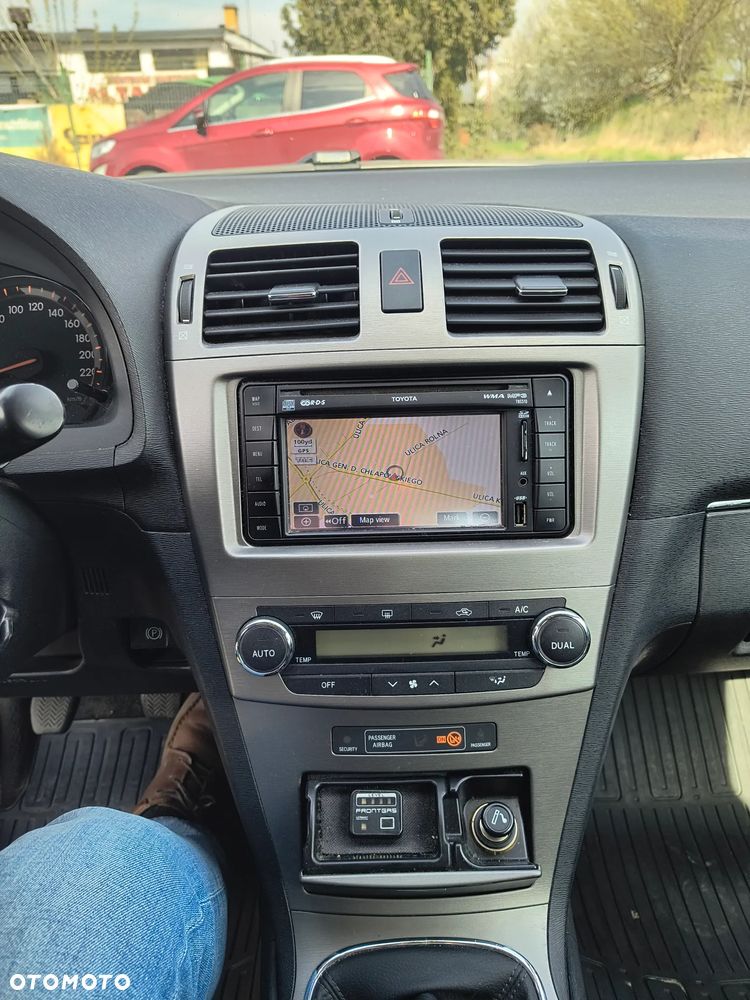 Toyota Avensis 1.8 Edition - 11