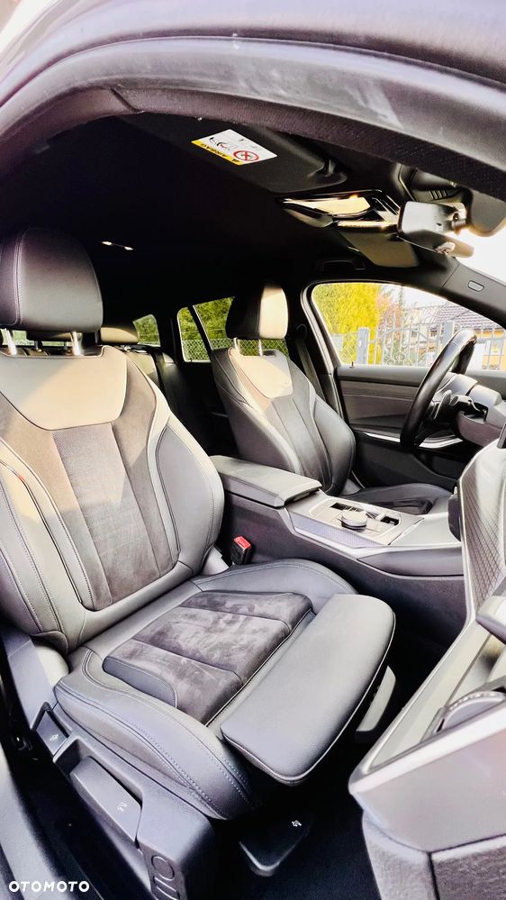 BMW Seria 3 320d xDrive M Sport Sport - 38