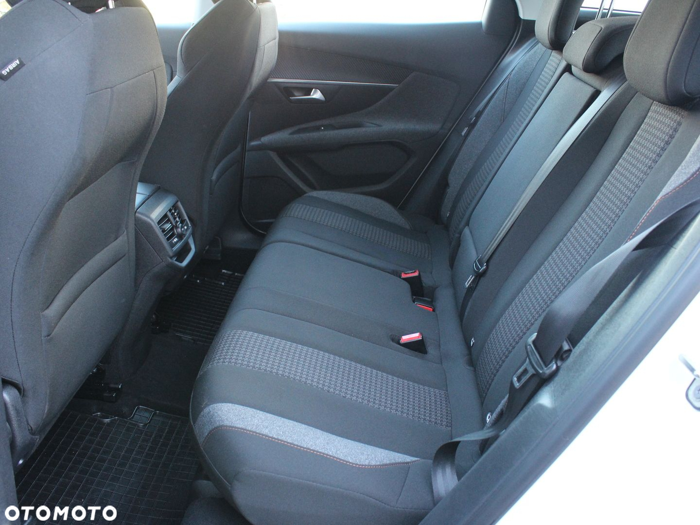 Peugeot 3008 - 12