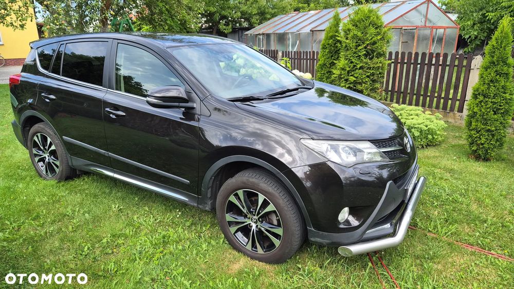 Toyota RAV4 - 6