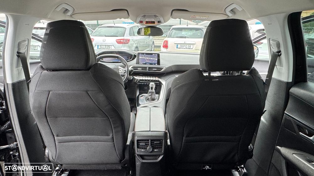 Peugeot 3008 1.5 BlueHDi Active Pack - 32