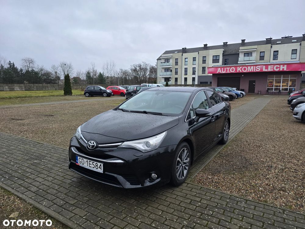 Toyota Avensis 2.0 Prestige NAVI MS - 1