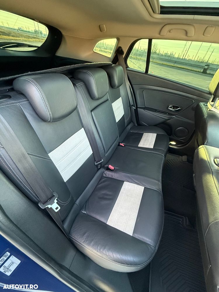 Renault Megane ENERGY dCi 110 Start & Stop Bose Edition - 12