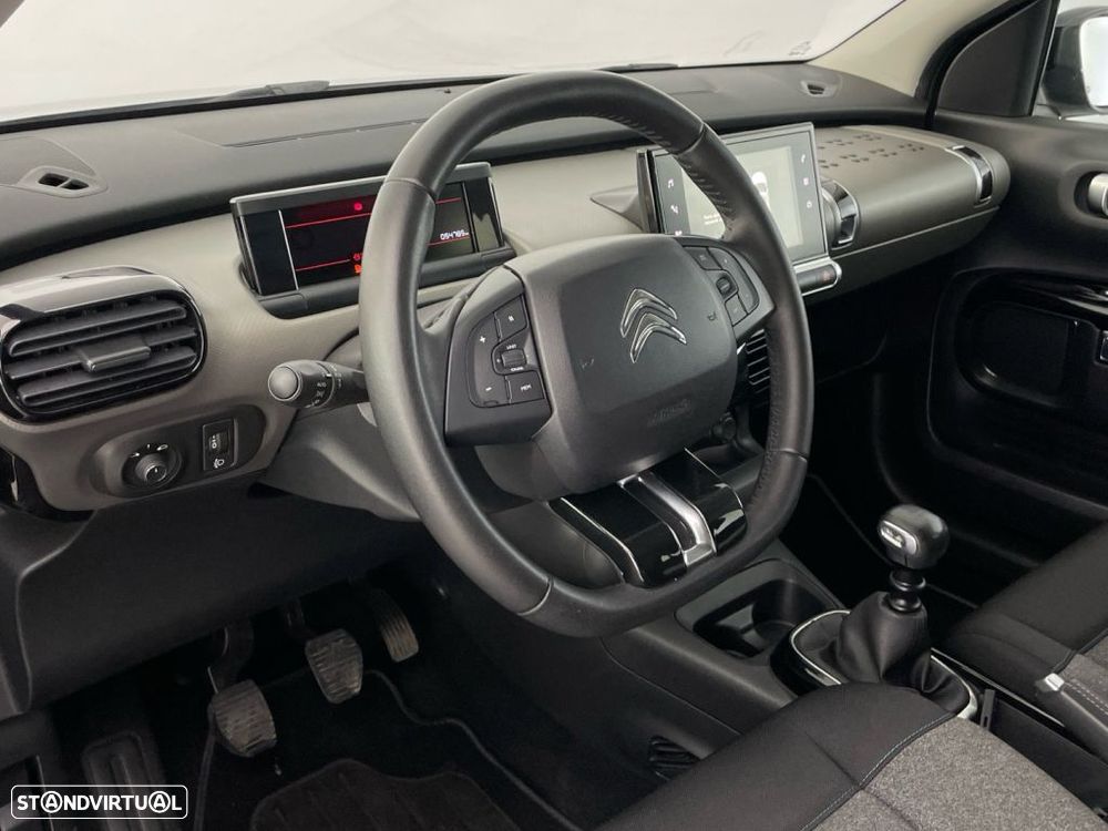 Citroën C4 Cactus 1.2 PureTech Shine - 16