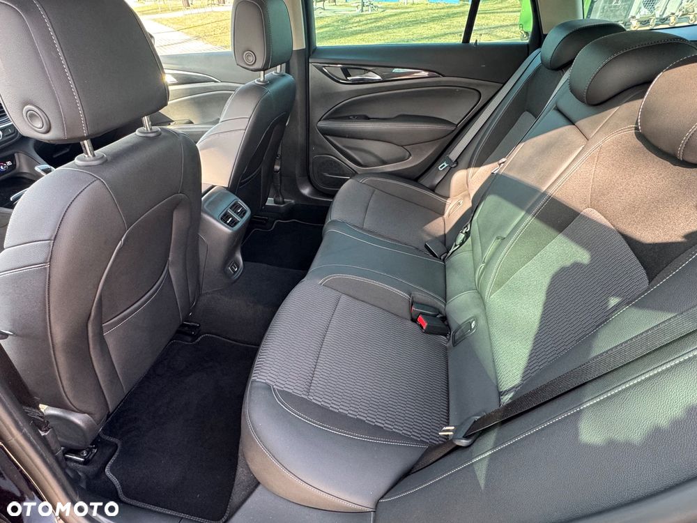 Opel Insignia 2.0 CDTI 4x4 Innovation S&S - 11