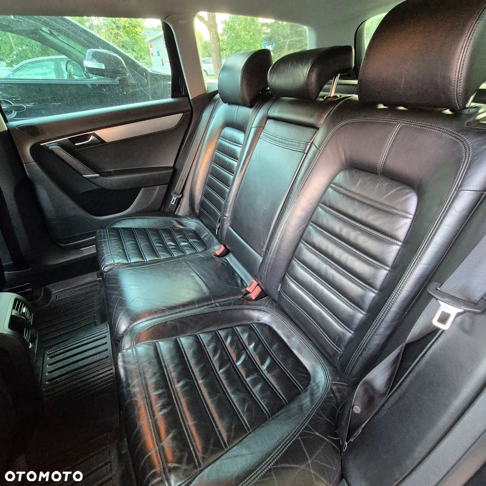 Volkswagen Passat 2.0 TDI 4Mot Highline DSG - 16