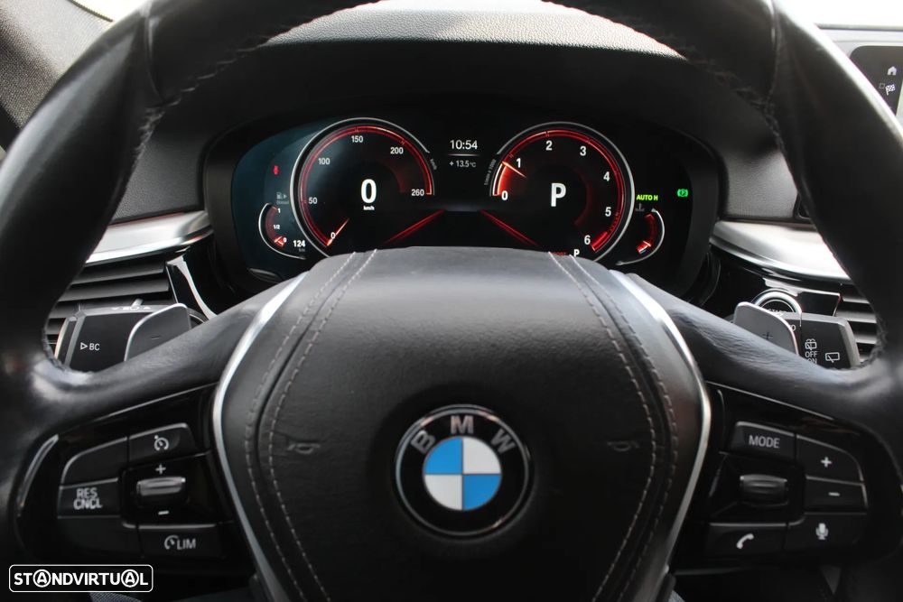 BMW 520 d Line Luxury Auto - 16