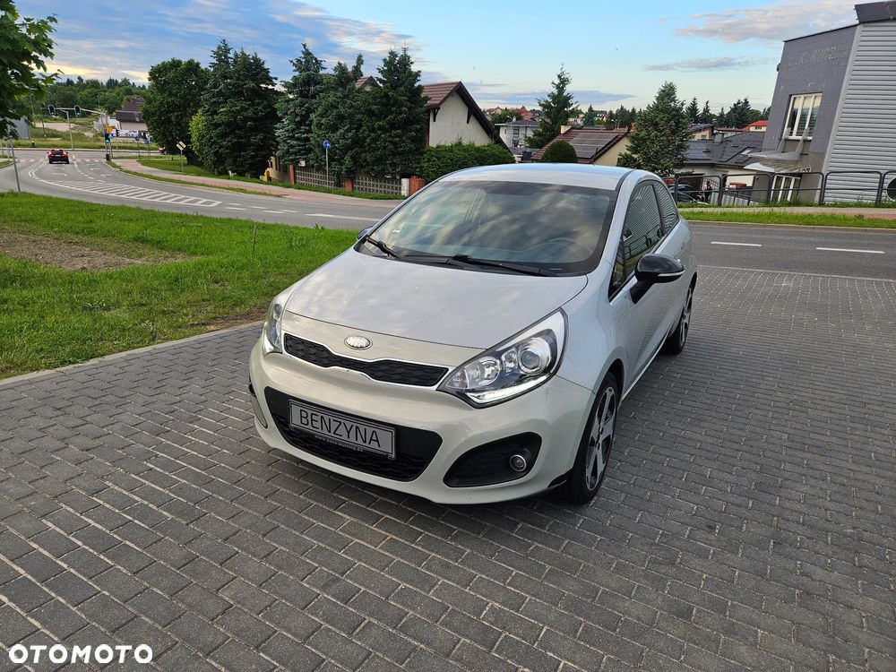 Kia Rio - 3