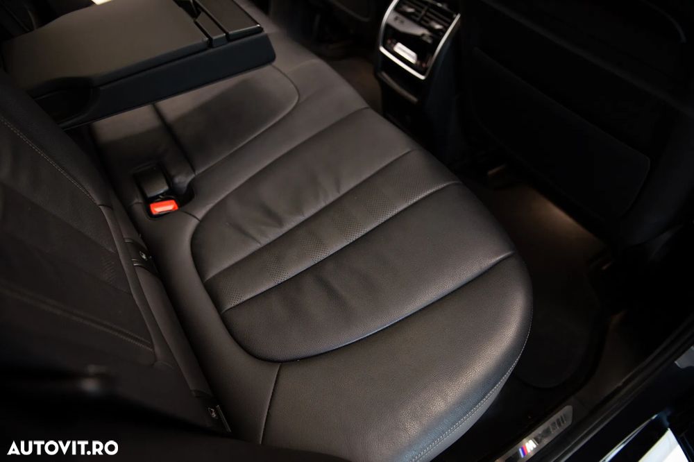 BMW X5 xDrive40i - 34