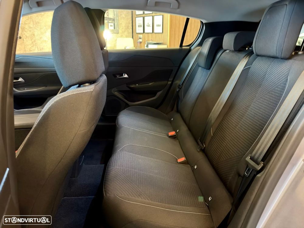 Peugeot 308 PureTech 110 Active Pack - 32