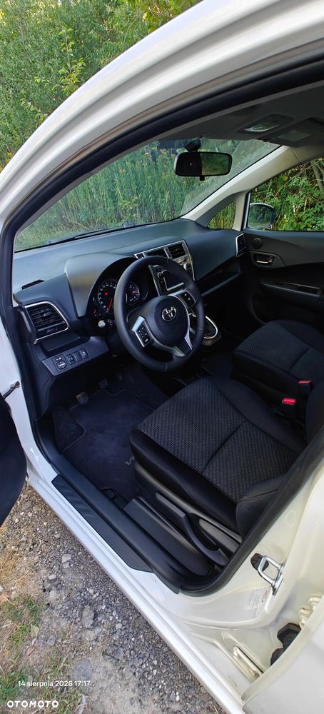 Toyota Verso S 1.33 Luna - 16