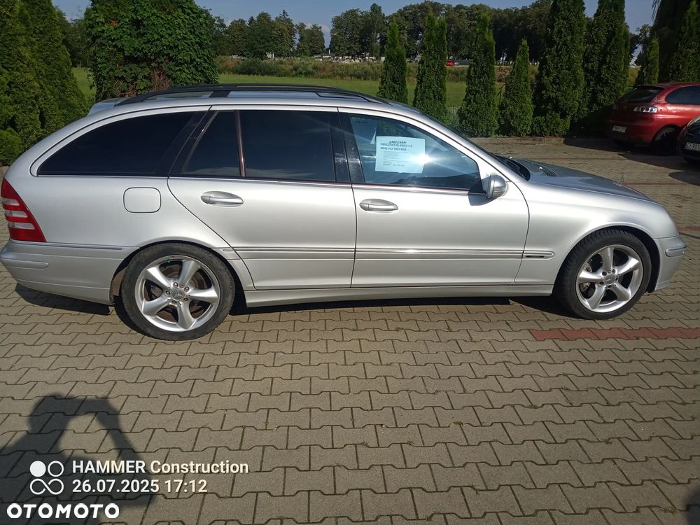 Mercedes-Benz Klasa C 200 T Kompressor Automatik Avantgarde - 9