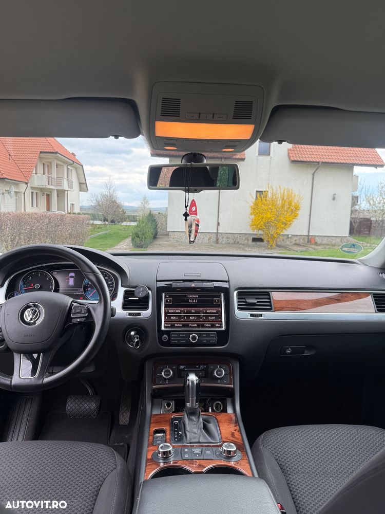 Volkswagen Touareg 3.0 V6 TDI BMT - 30