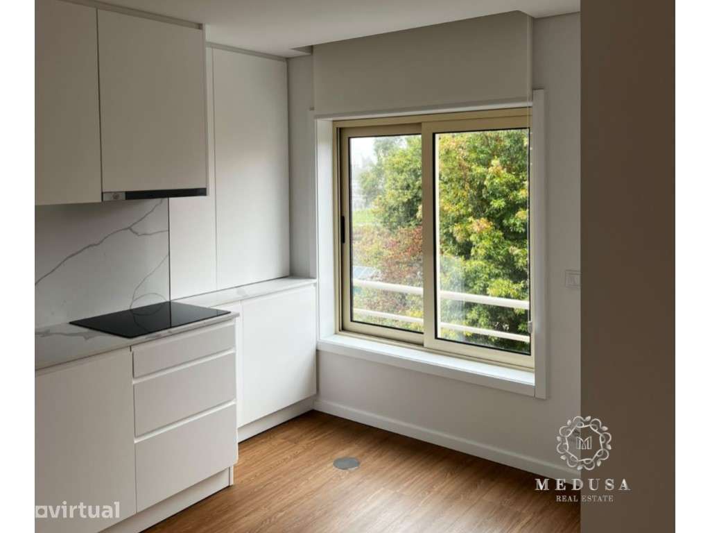 Apartamento T1 Renovado | Canelas - Grande imagem: 4/12