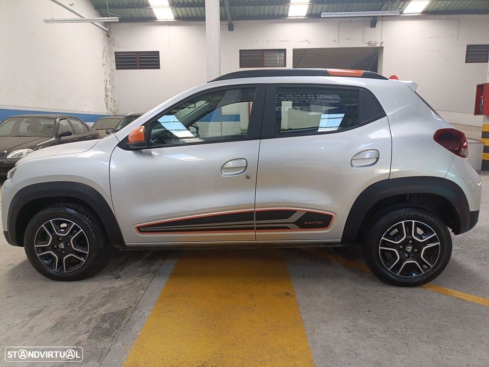 Dacia Spring Comfort Plus - 13