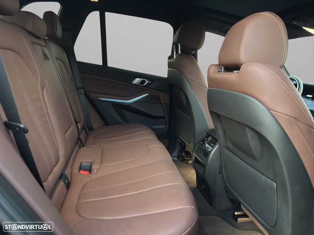 BMW X5 45 e xDrive Pack M - 19