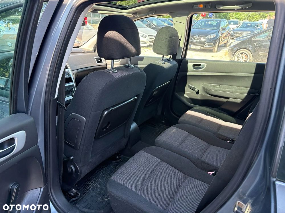 Peugeot 307 110 Premium - 8