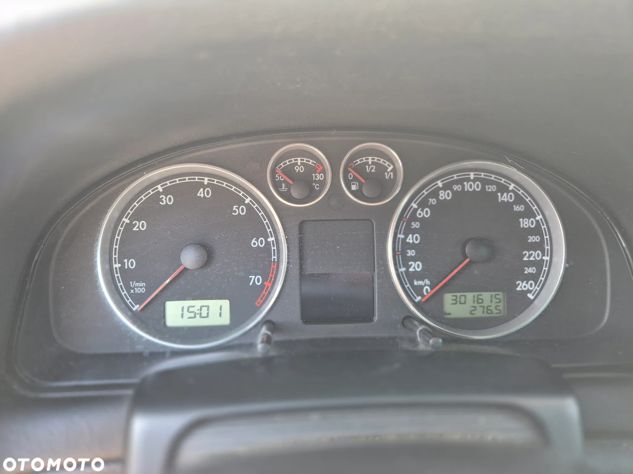 Volkswagen Passat 1.6 Basis - 11