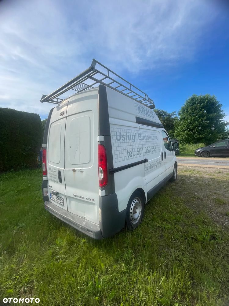 Opel Vivaro - 5
