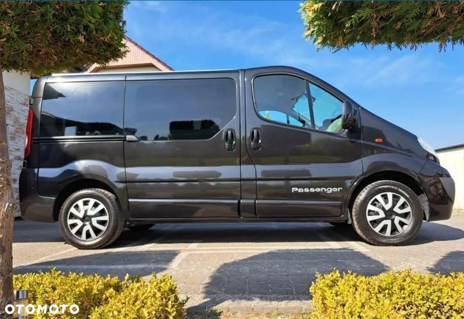 Opel Vivaro ver-tour-elegance-l1h1 - 11