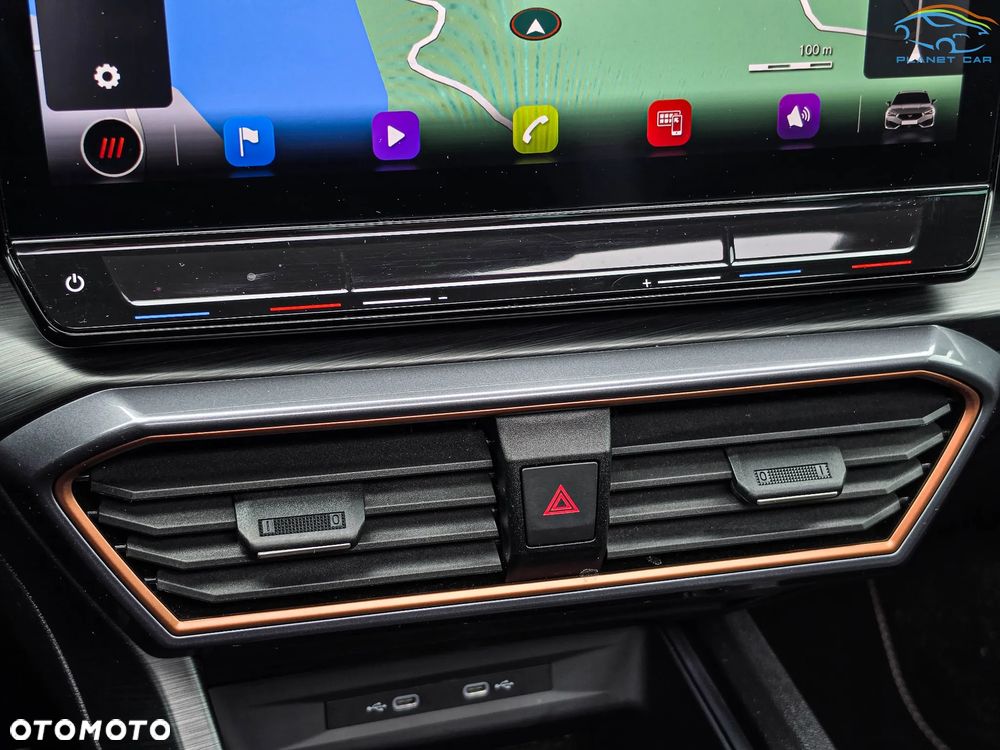 Cupra Leon Sportstourer 2.0 TSI 4Drive VZ DSG - 36