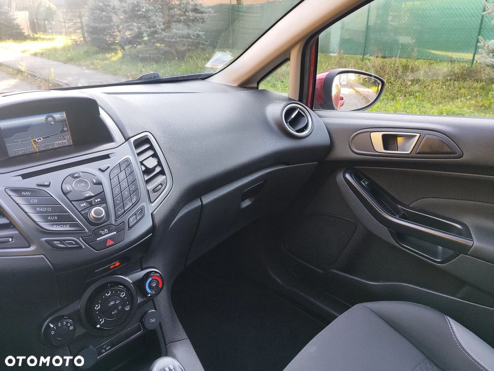 Ford Fiesta 1.0 EcoBoost Start-Stop Titanium - 20