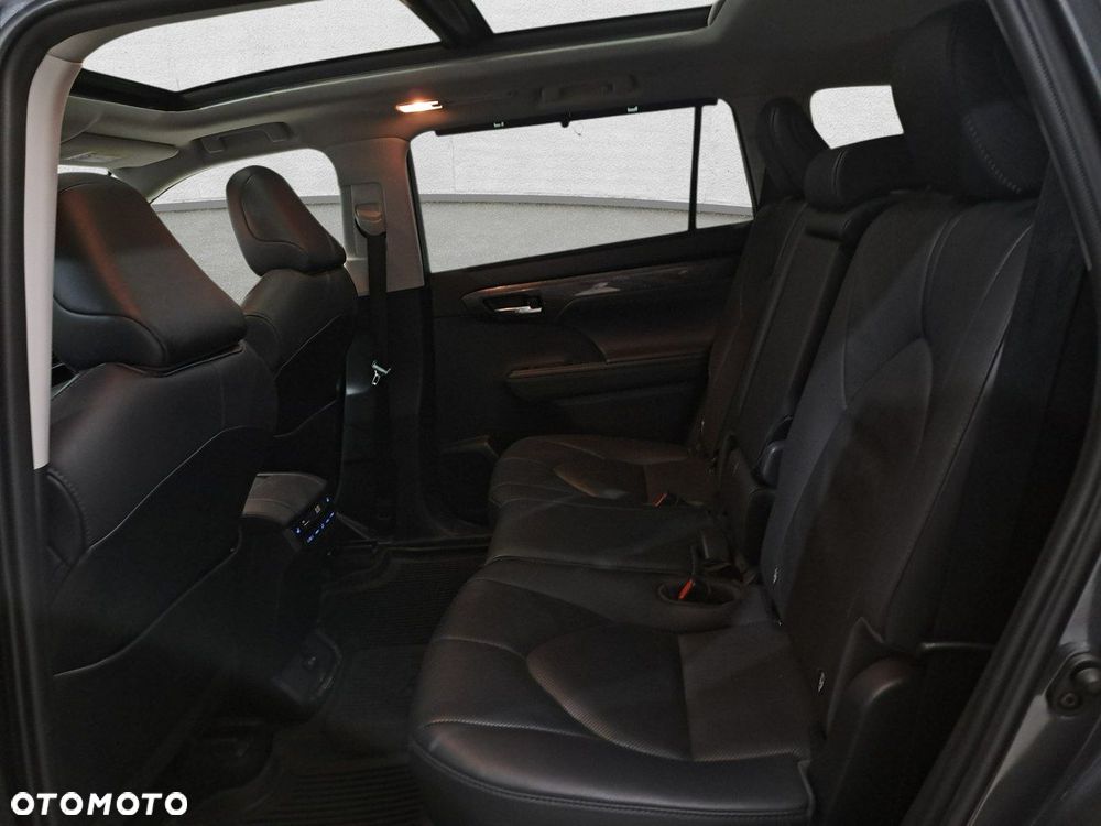 Toyota Highlander - 12