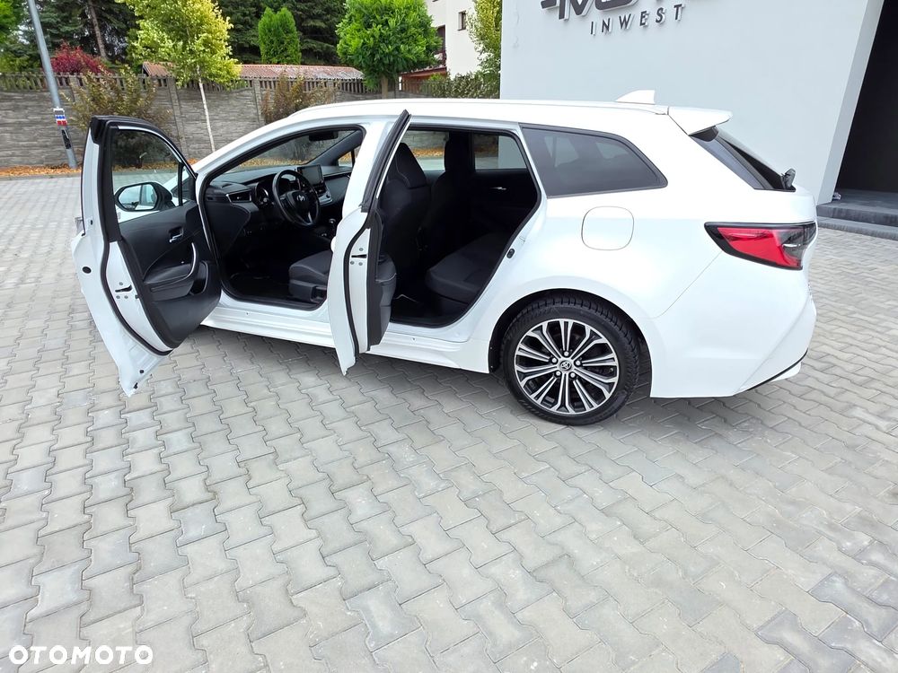 Toyota Corolla 1.8 Hybrid Comfort - 21