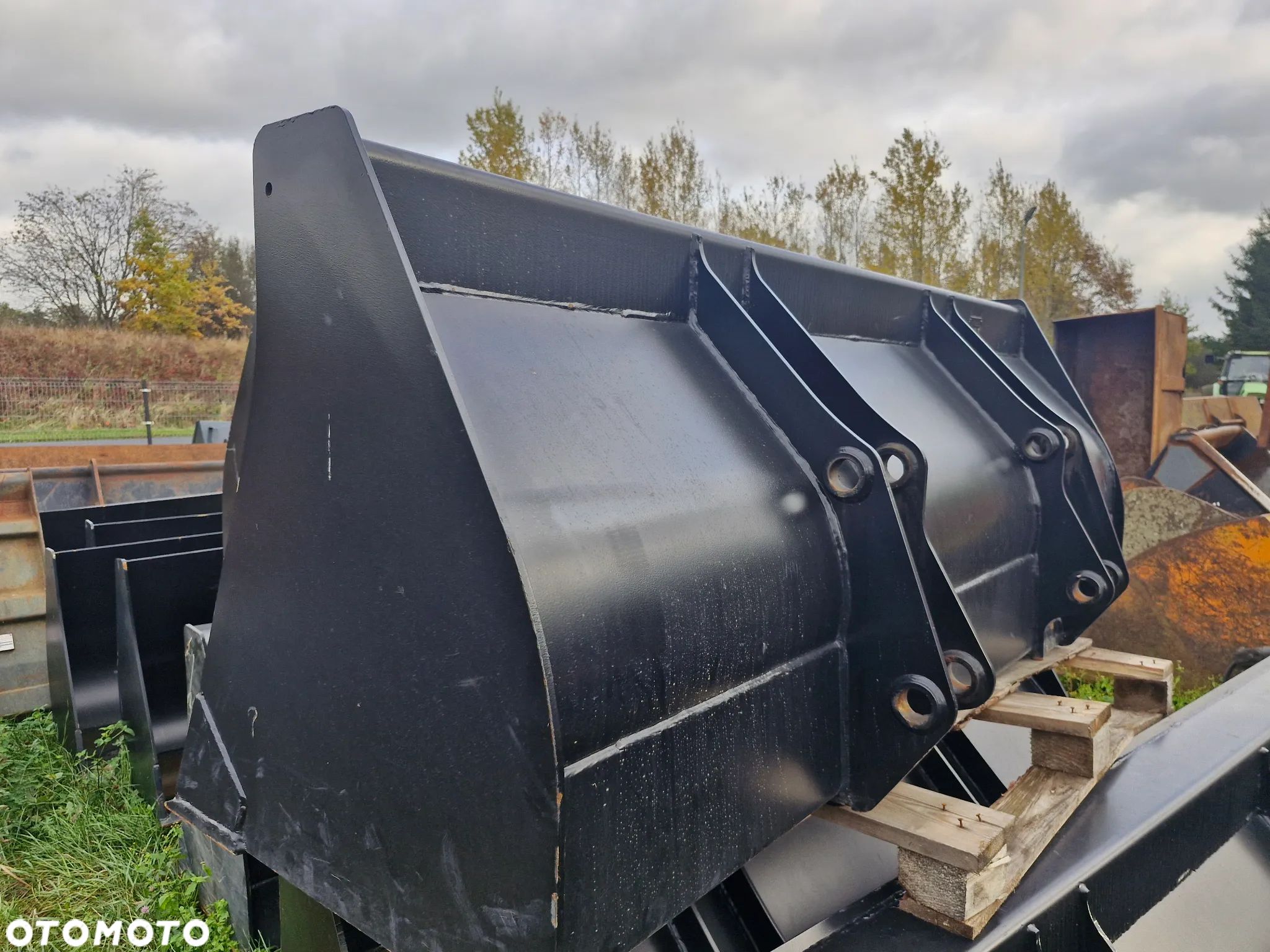 JCB - 1