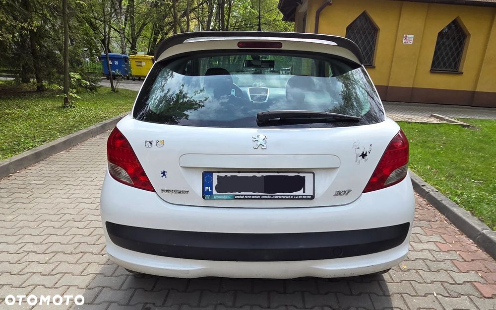 Peugeot 207 - 28