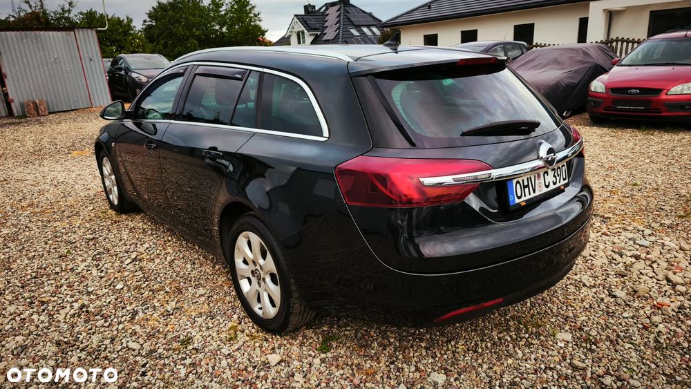 Opel Insignia - 11