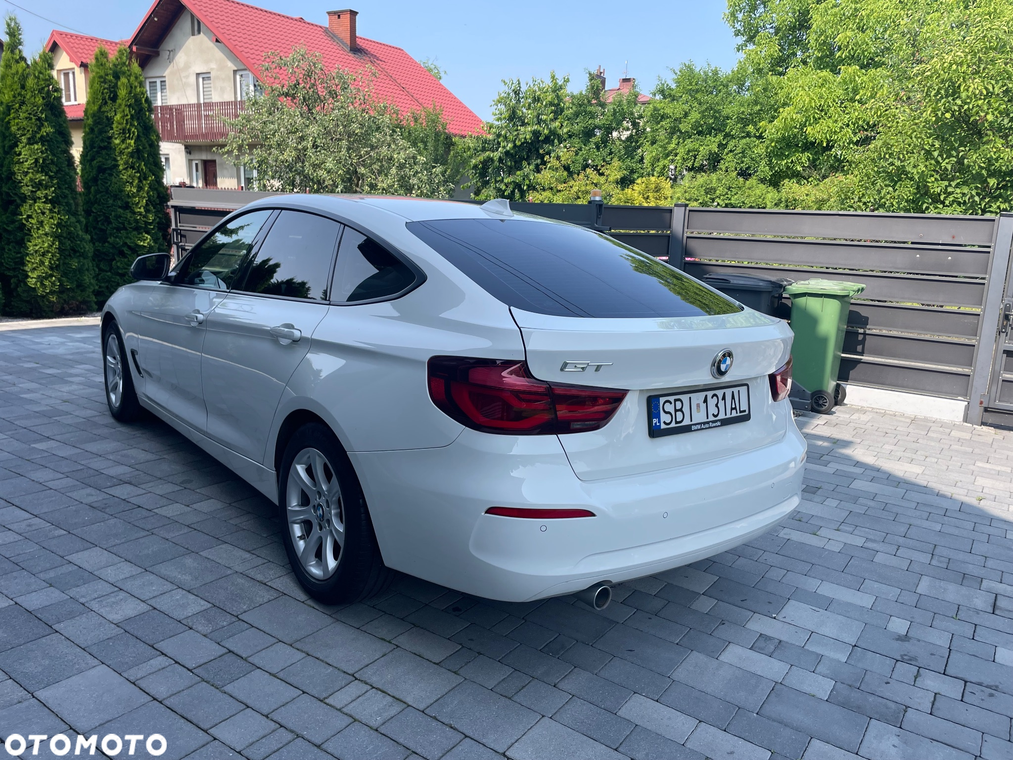 BMW 3GT 318d Business Edition - 23