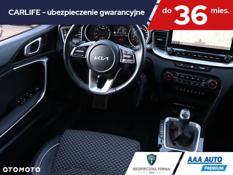 Kia Ceed - 8