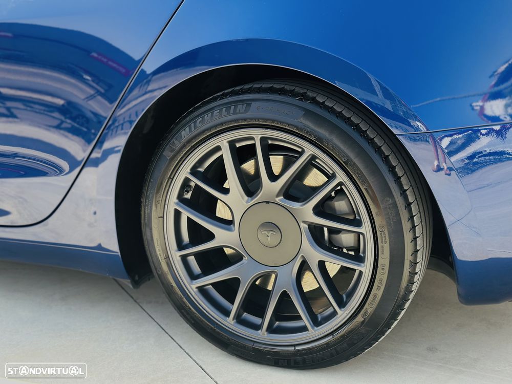 Tesla Model 3 Tração Traseira — fotografia 41