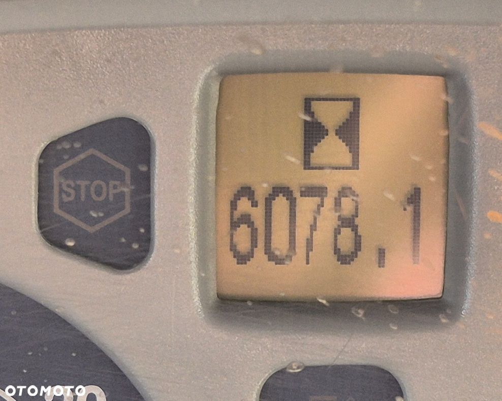 New Holland T 7040 - 19