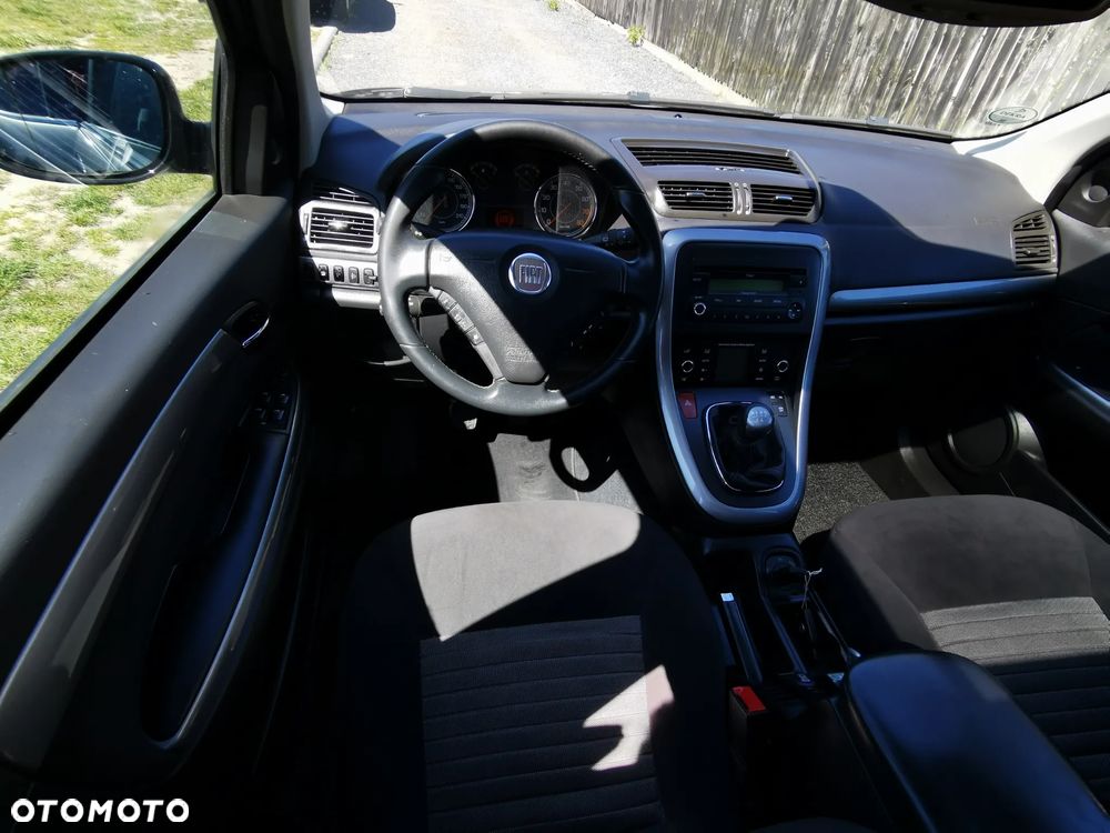 Fiat Croma 1.8 16V Active - 11