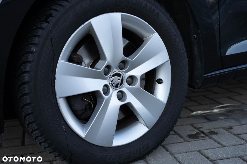 Skoda RAPID - 16
