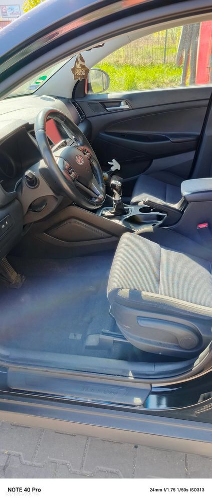 Hyundai Tucson 2.0 CRDI Comfort 4WD - 23