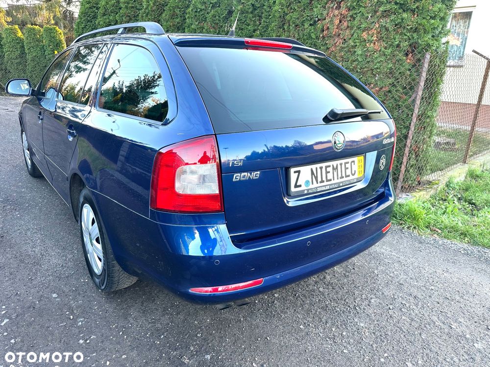 Skoda Octavia 2011 photo 3