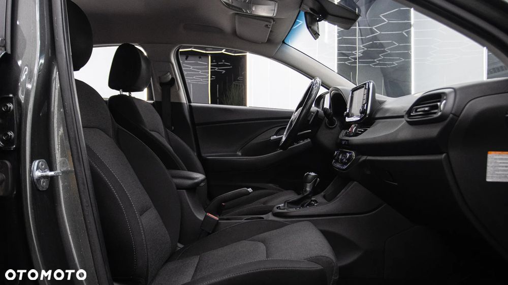 Hyundai i30 1.5 T-GDI 48V Smart DCT - 17